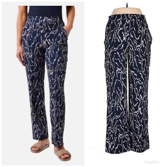Athleta Pants - ATHLETA Vienna Cargo Pants Printed in Navy & Orchid Pink Lightweight